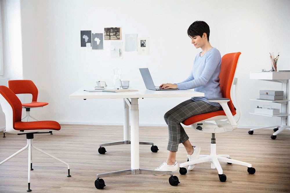 wilkhahn-at-esp-wh-bureaustoel-stand-up-2 | www.bureaustoel.nl