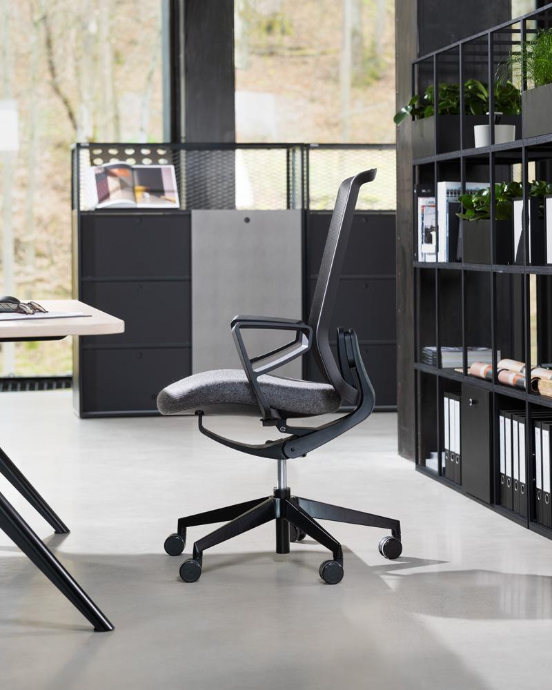 Wiesner Hager Motiv 5120 101 147 95 Werkplek | www.bureaustoel.nl